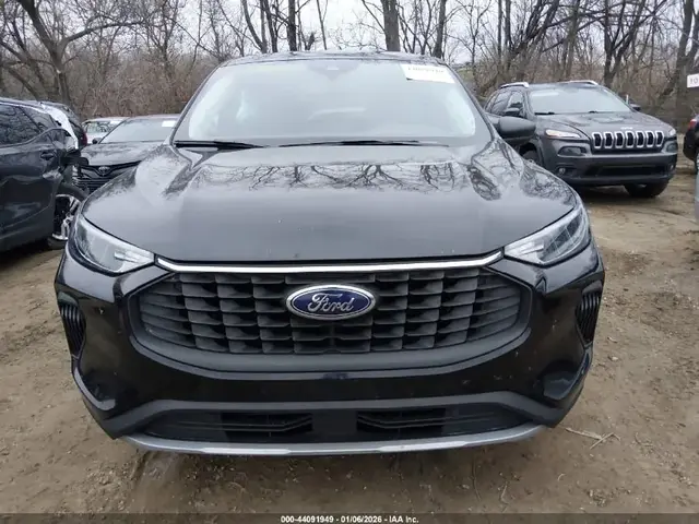 FORD ESCAPE ACTIVE 2023