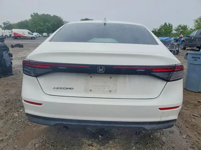 HONDA ACCORD EX 2023