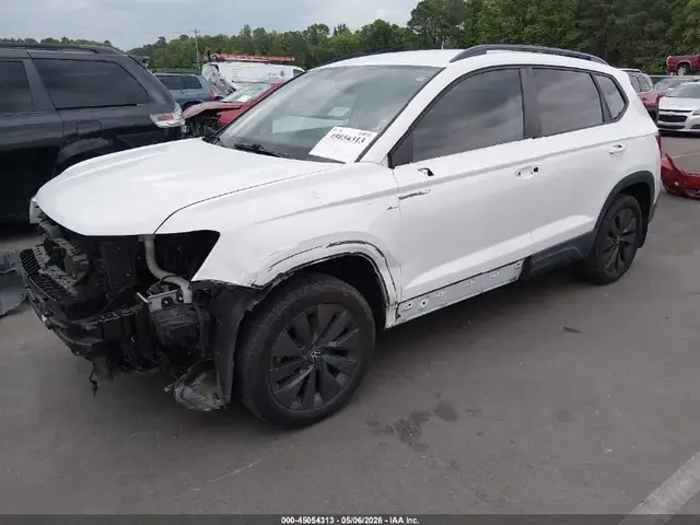 VOLKSWAGEN TAOS 2023