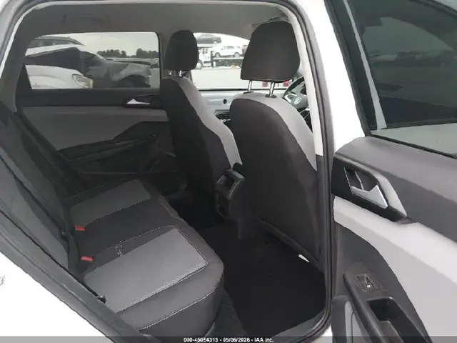 VOLKSWAGEN TAOS 2023