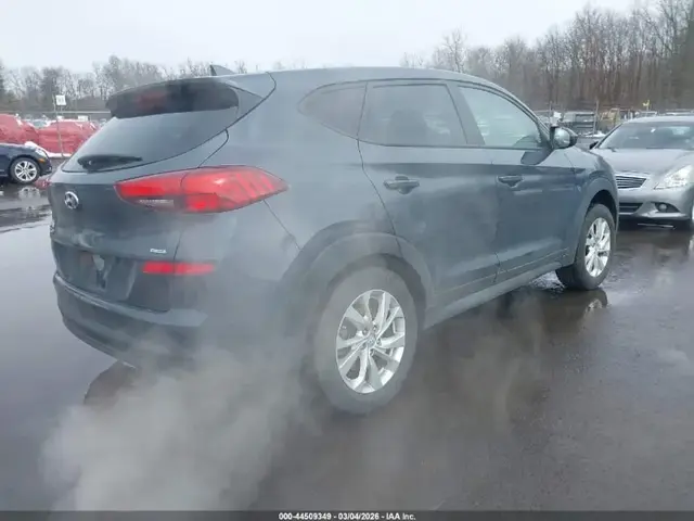 HYUNDAI TUCSON SE 2021