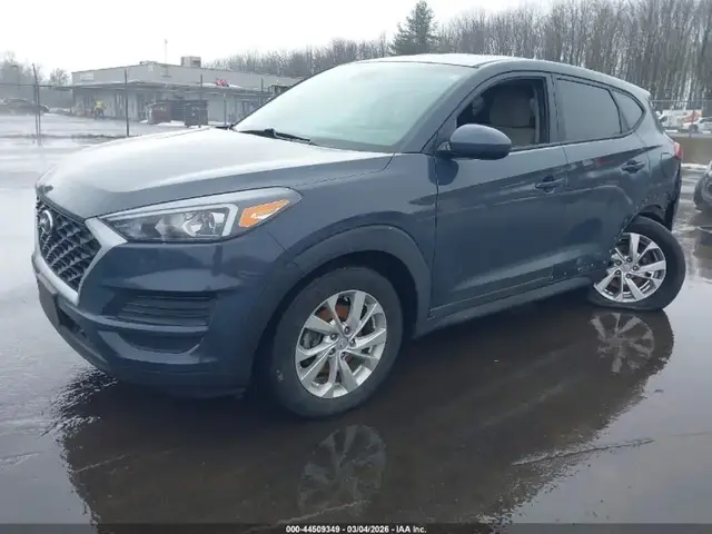HYUNDAI TUCSON SE 2021