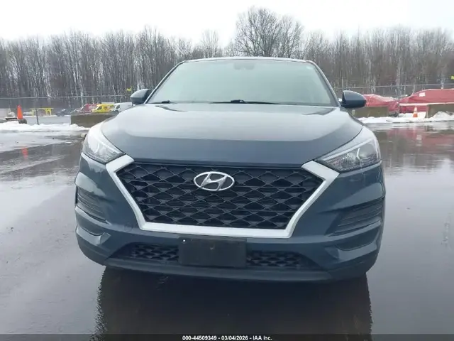 HYUNDAI TUCSON SE 2021