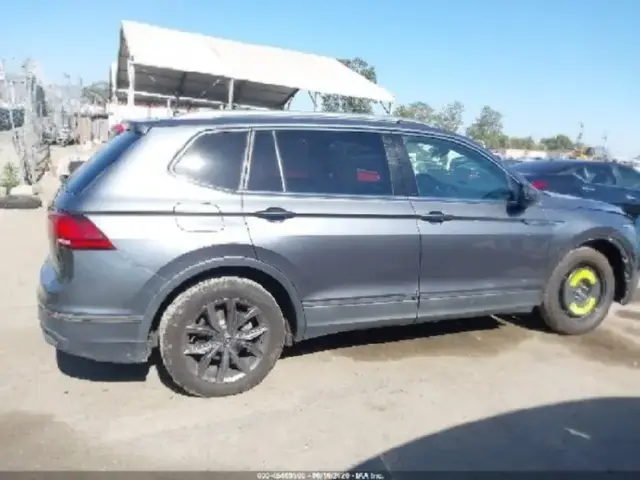 VOLKSWAGEN TIGUAN SE 2022