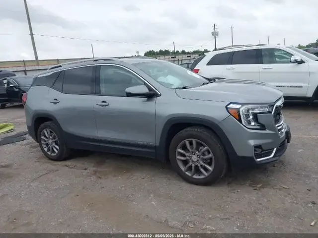 GMC TERRAIN SLT 2024