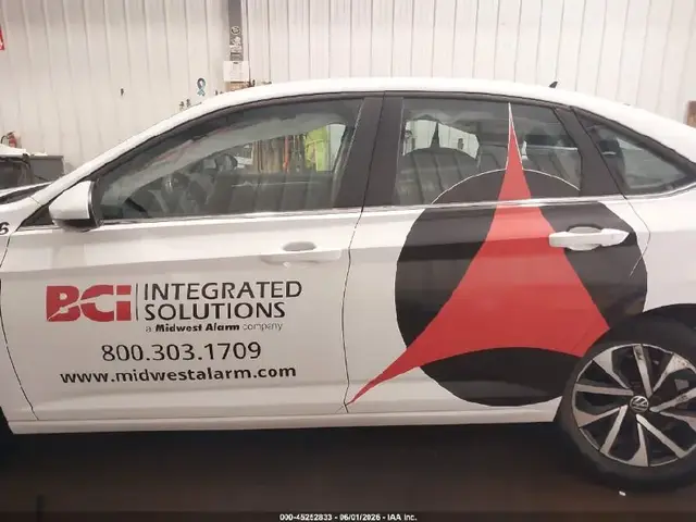 VOLKSWAGEN JETTA 2024