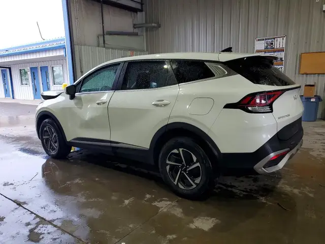 KIA SPORTAGE LX 2023