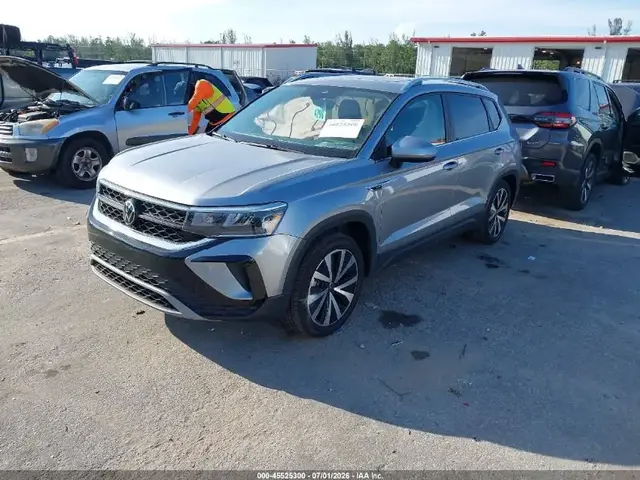 VOLKSWAGEN TAOS SE 2023