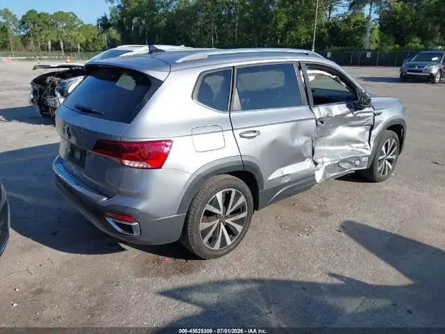 VOLKSWAGEN TAOS SE 2023