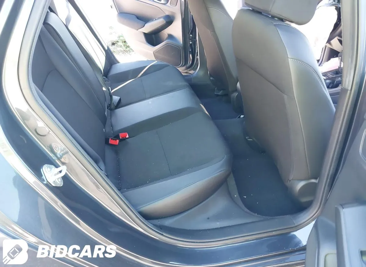 HONDA CIVIC SPORT 2025