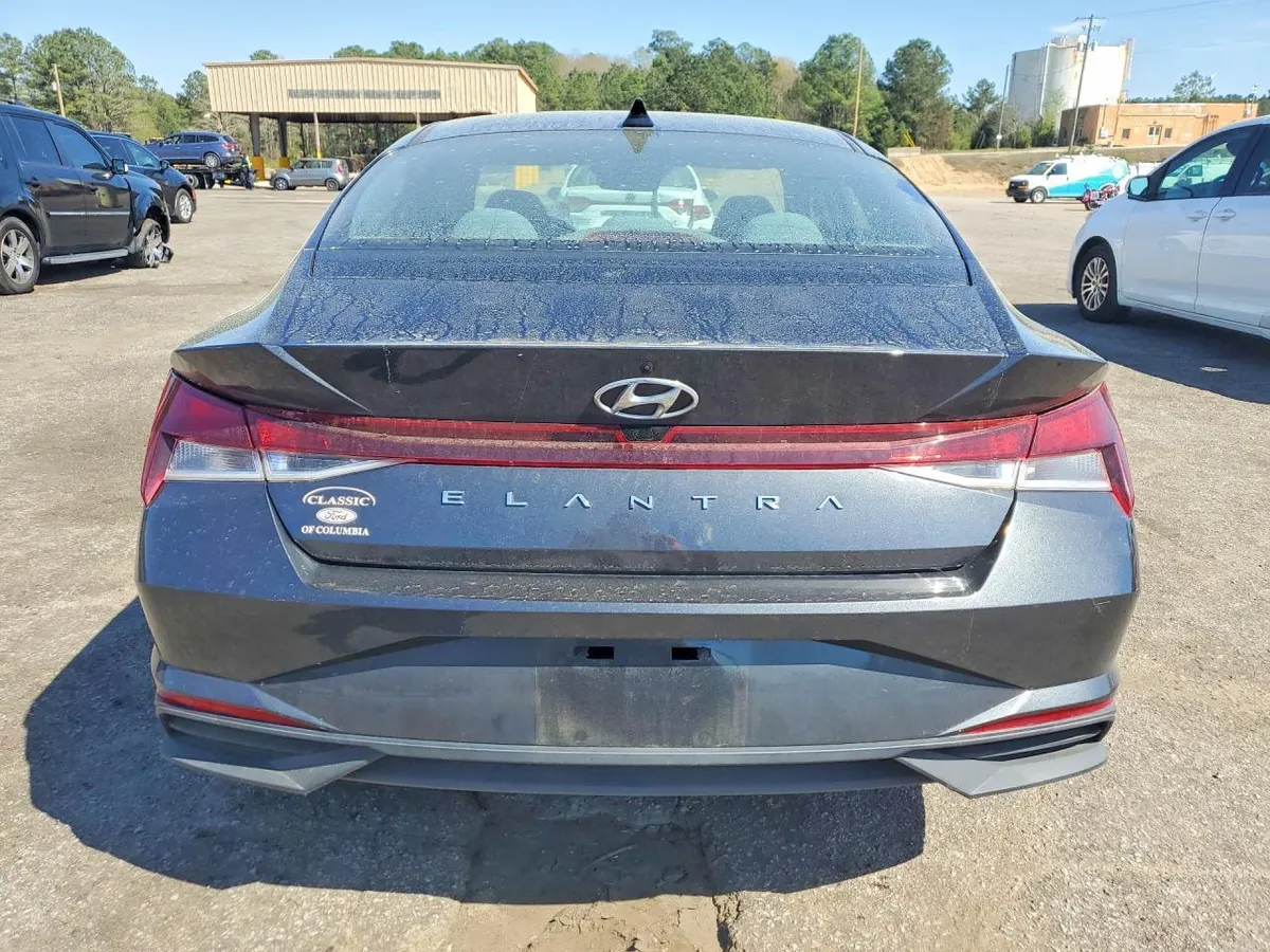 HYUNDAI ELANTRA SEL 2023