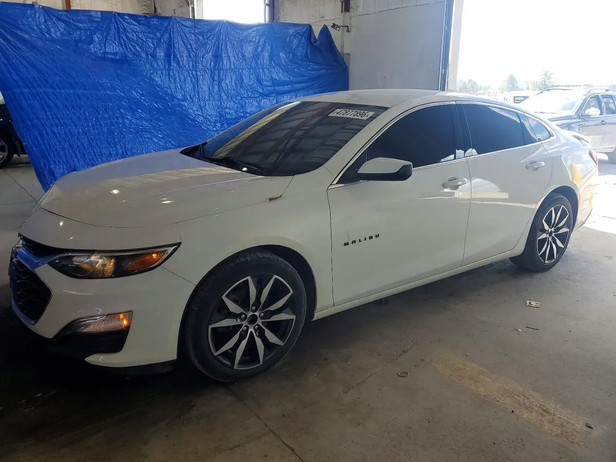 CHEVROLET MALIBU RS 2023