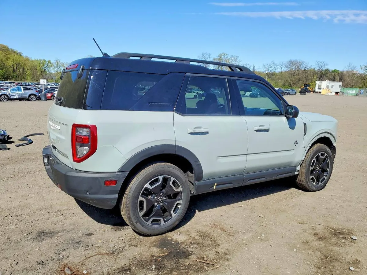 FORD BRONCO OUTER BANKS 2024