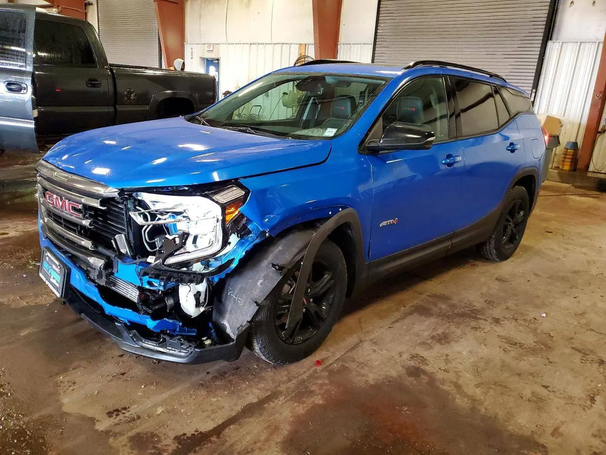 GMC TERRAIN AT4 2024