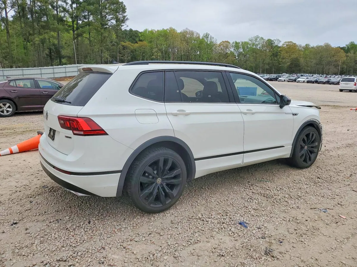 VOLKSWAGEN TIGUAN SE 2021