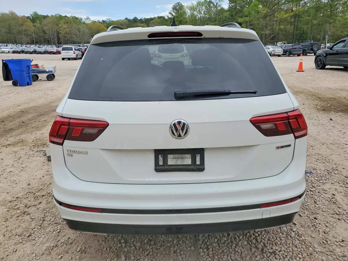 VOLKSWAGEN TIGUAN SE 2021