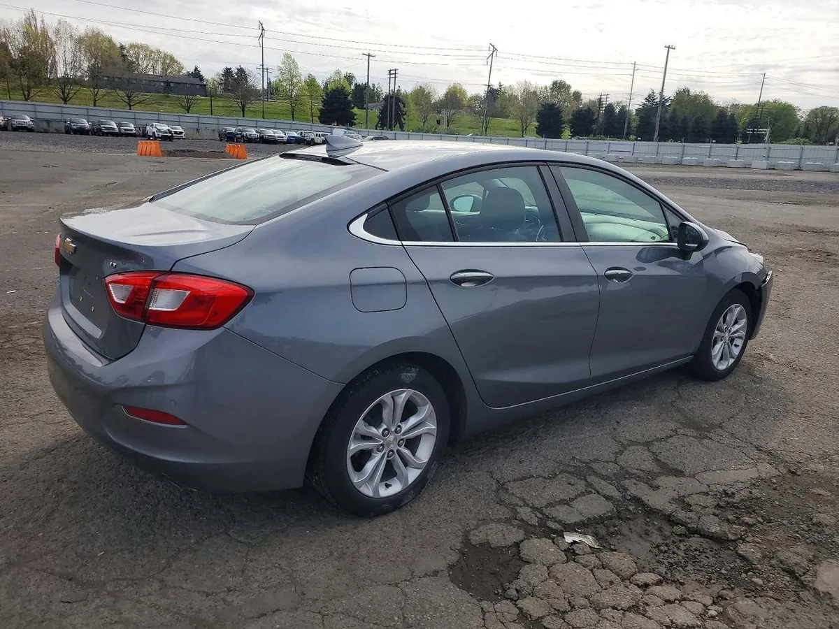 CHEVROLET CRUZE LT 2019