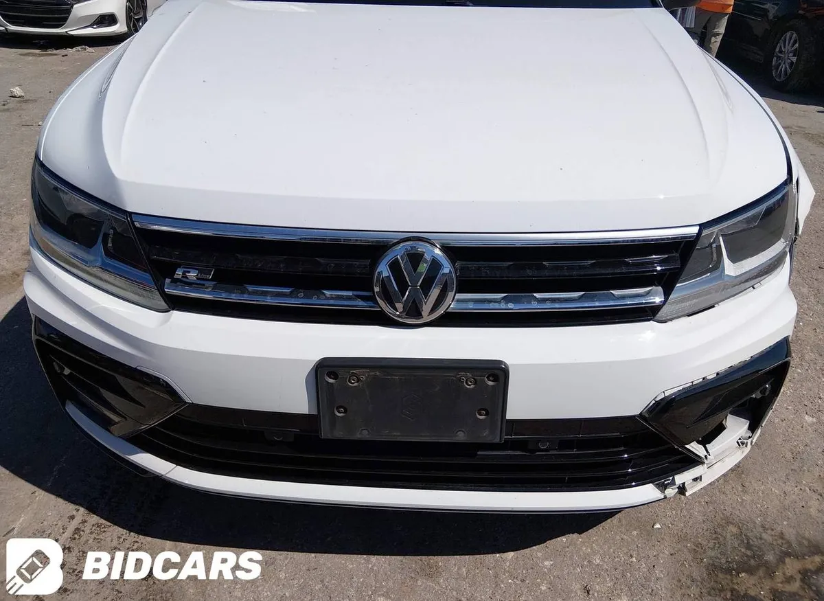 VOLKSWAGEN TIGUAN 2.0T SE 2021