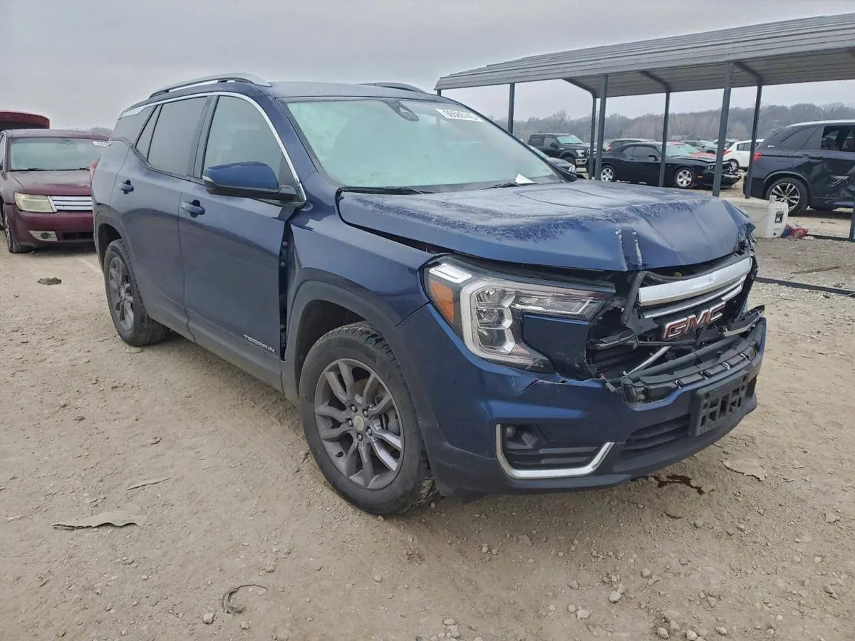 GMC TERRAIN SLT 2023