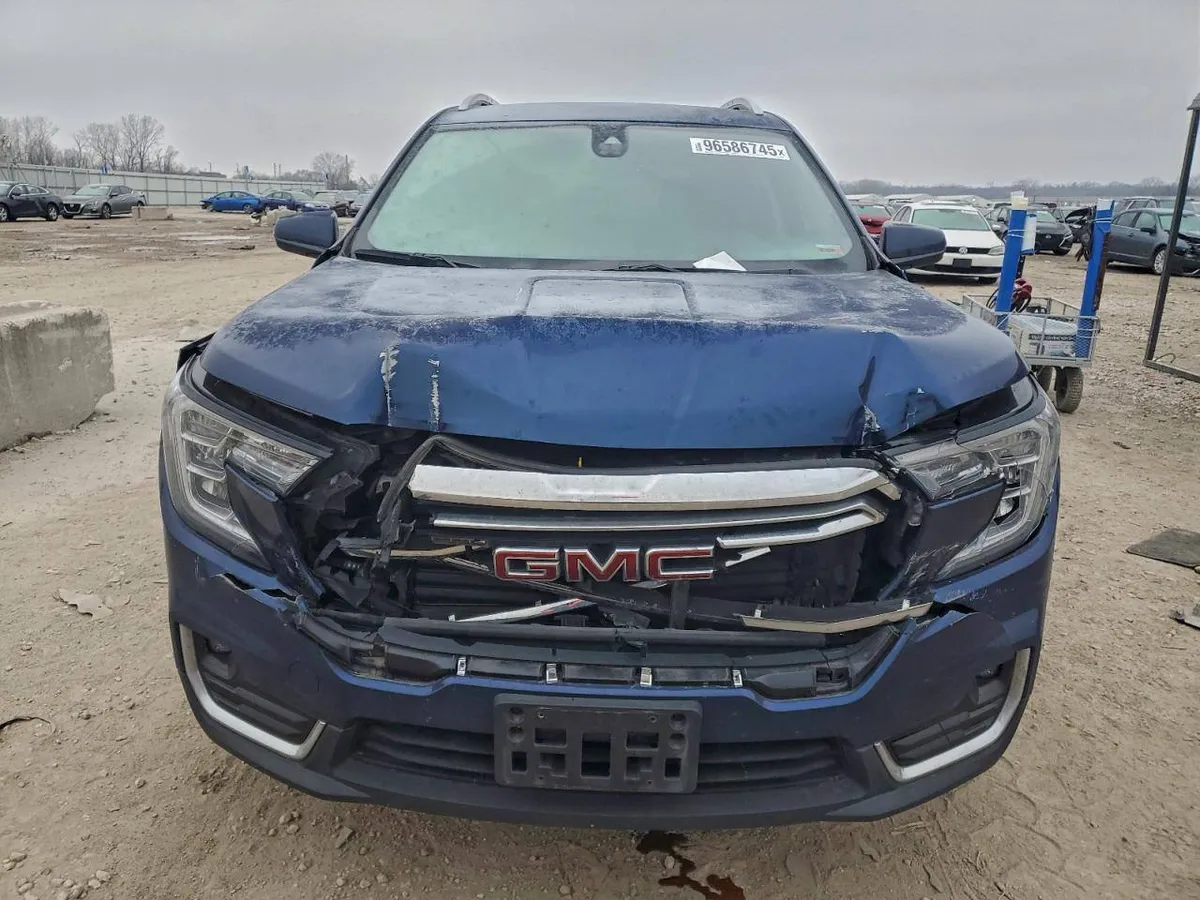 GMC TERRAIN SLT 2023