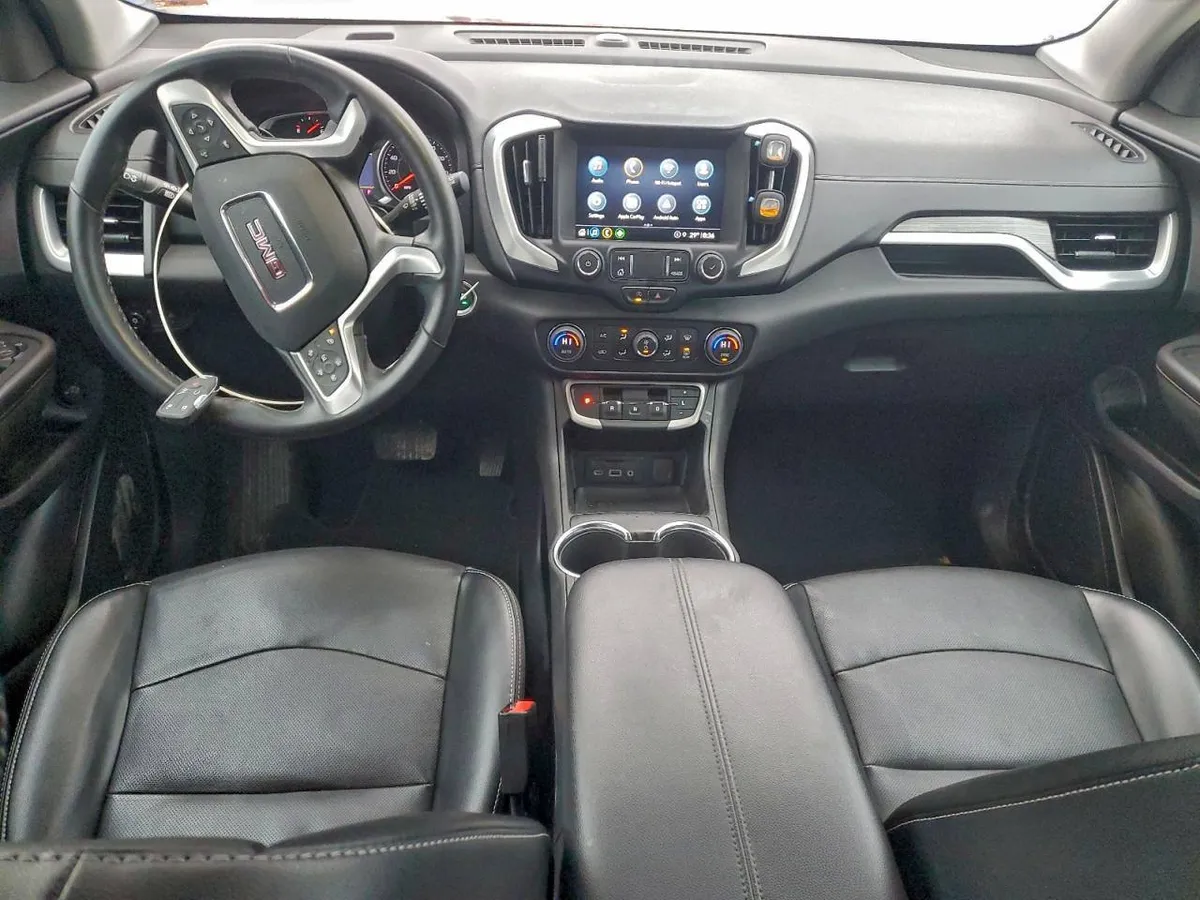 GMC TERRAIN SLT 2023
