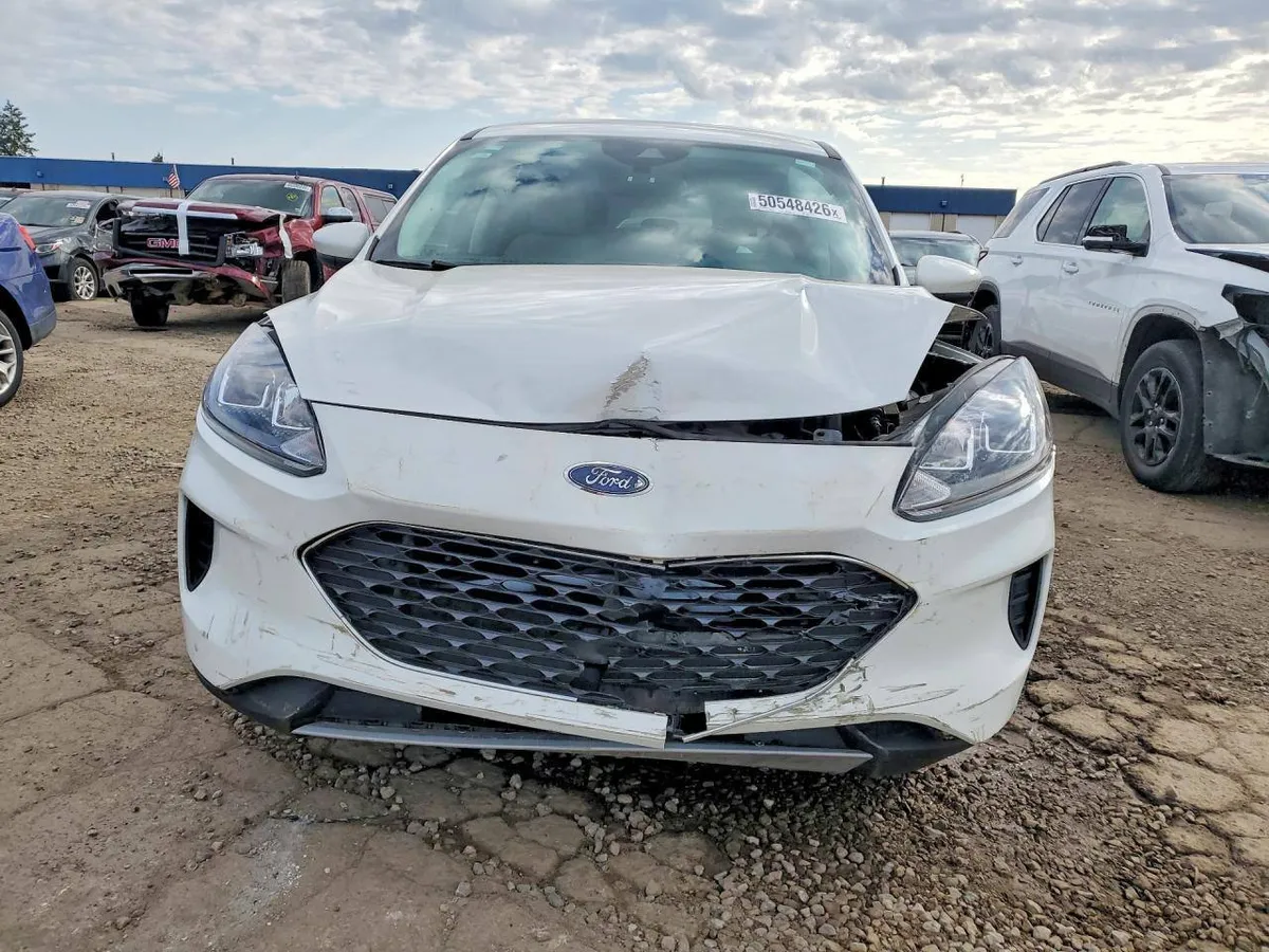 FORD ESCAPE SE 2021