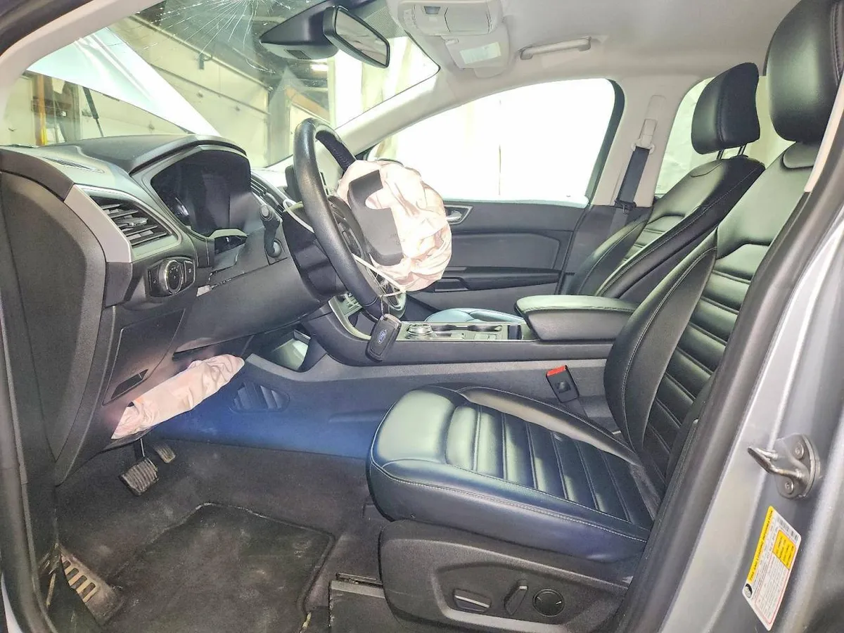 FORD EDGE SEL 2023