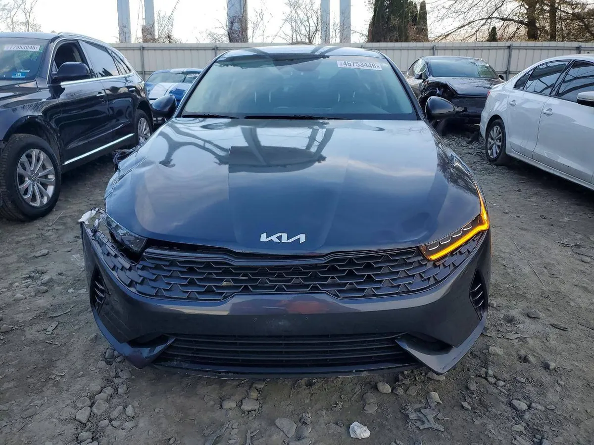 KIA K5 LXS 2023