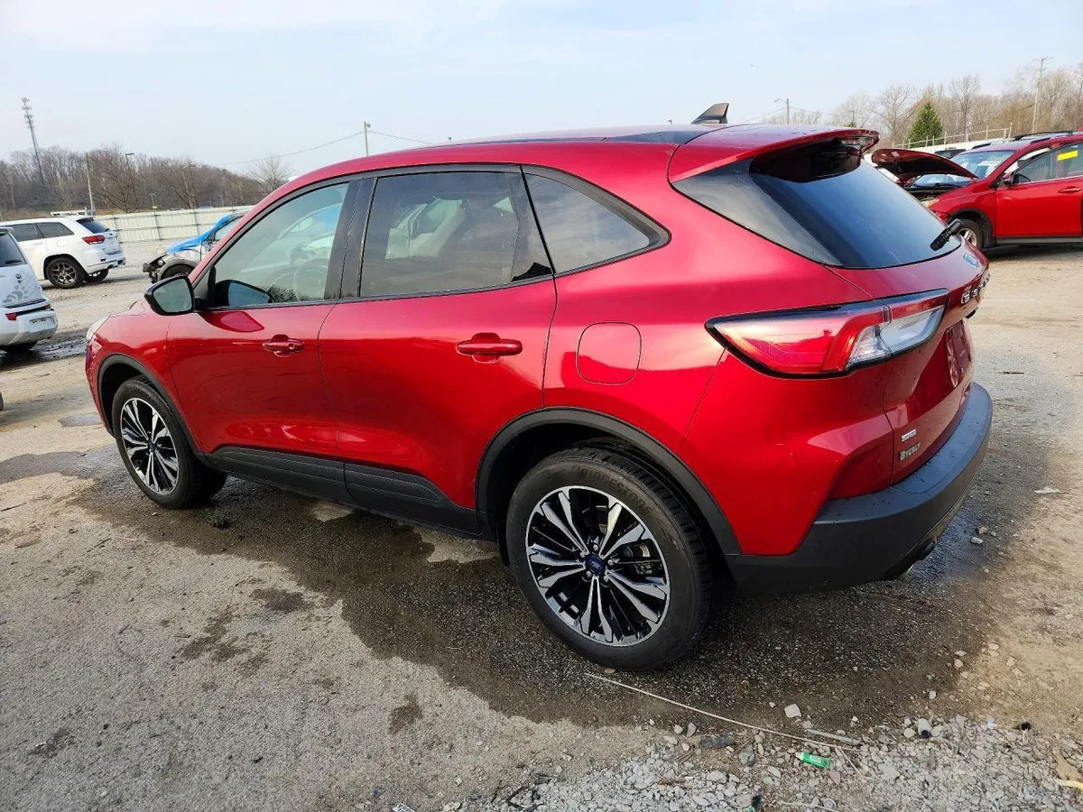 FORD ESCAPE SE 2022
