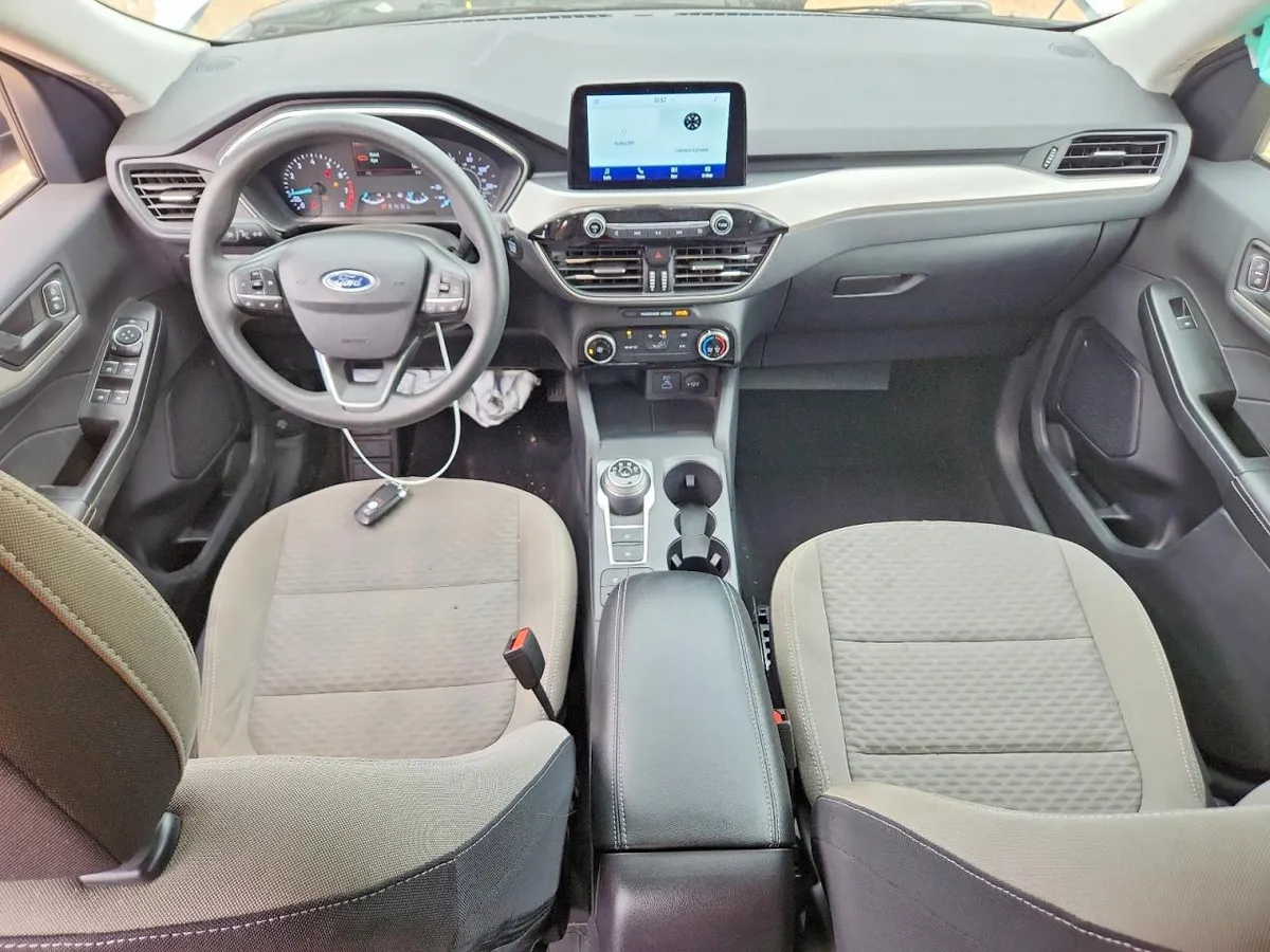FORD ESCAPE SE 2022