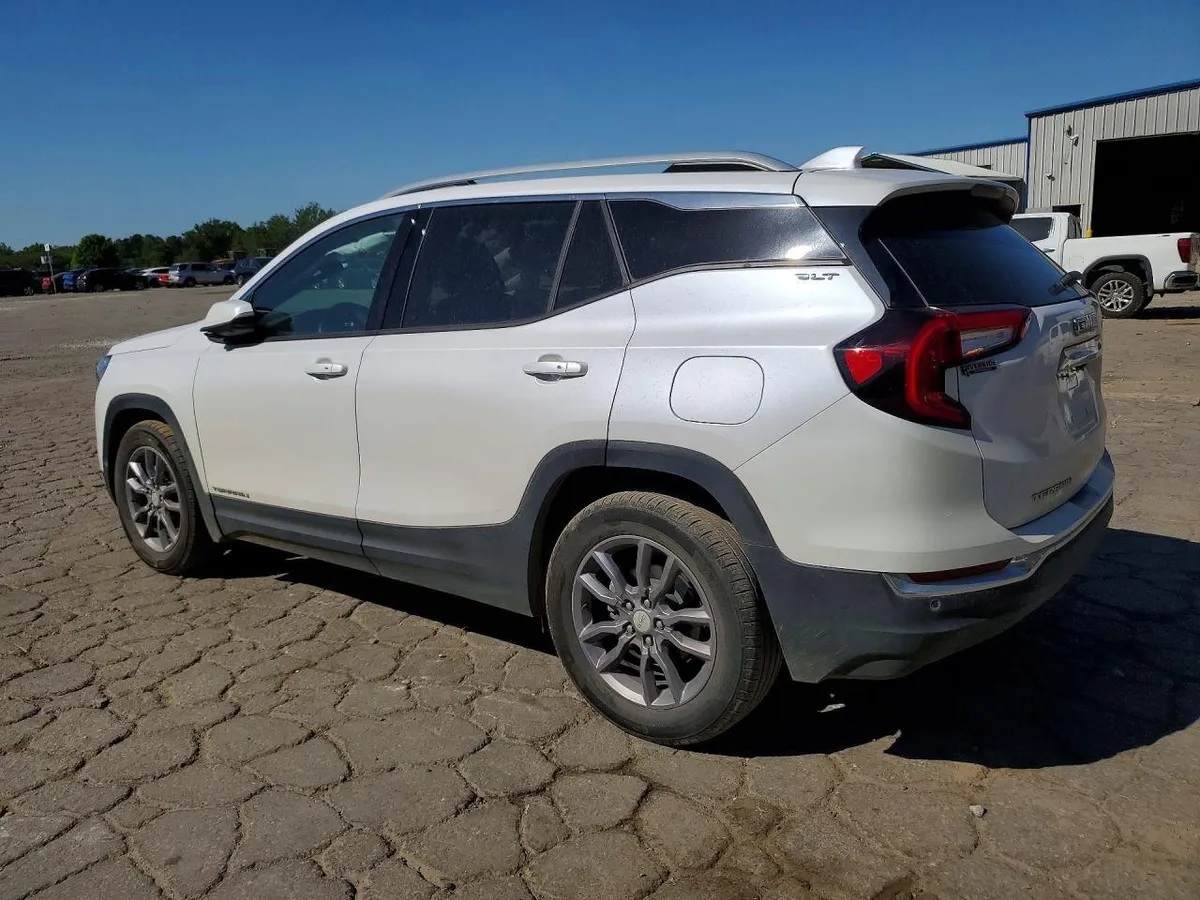 GMC TERRAIN SLT 2023