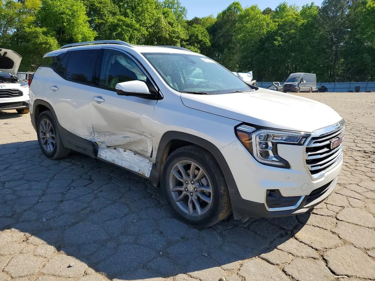 GMC TERRAIN SLT 2023