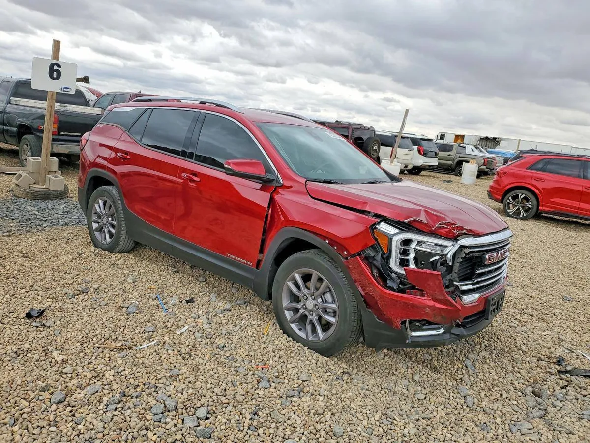 GMC TERRAIN SLT 2022