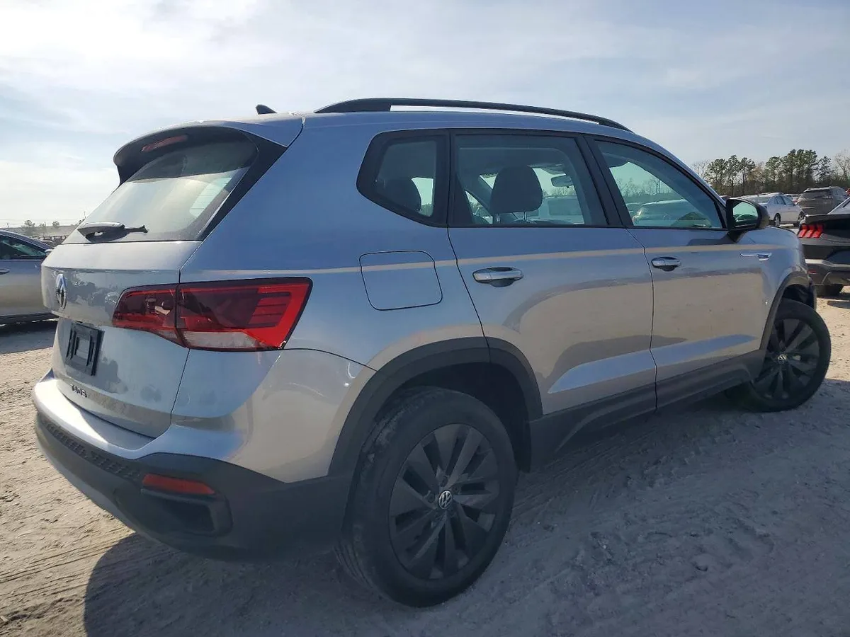 VOLKSWAGEN TAOS S 2024