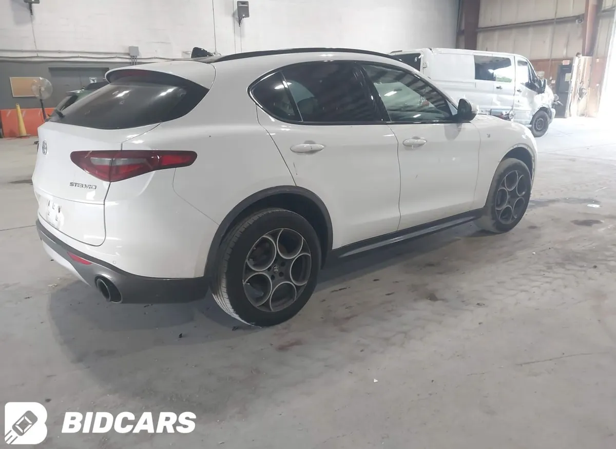 ALFA ROMEO STELVIO TI AWD 2023