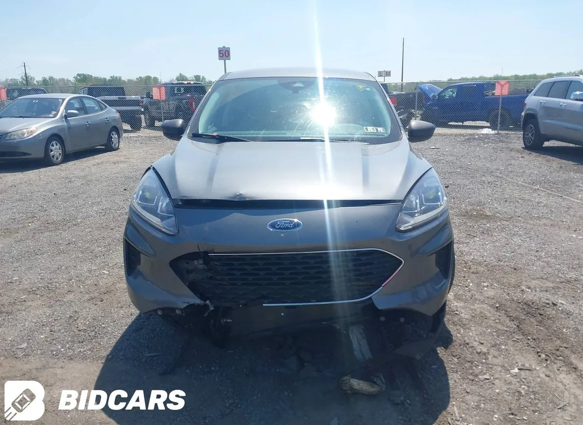 FORD ESCAPE SE 2022