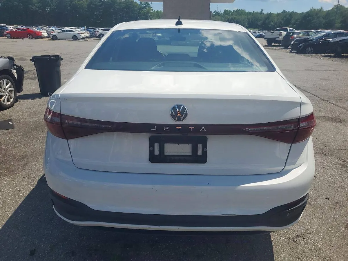 VOLKSWAGEN JETTA SPORT 2025