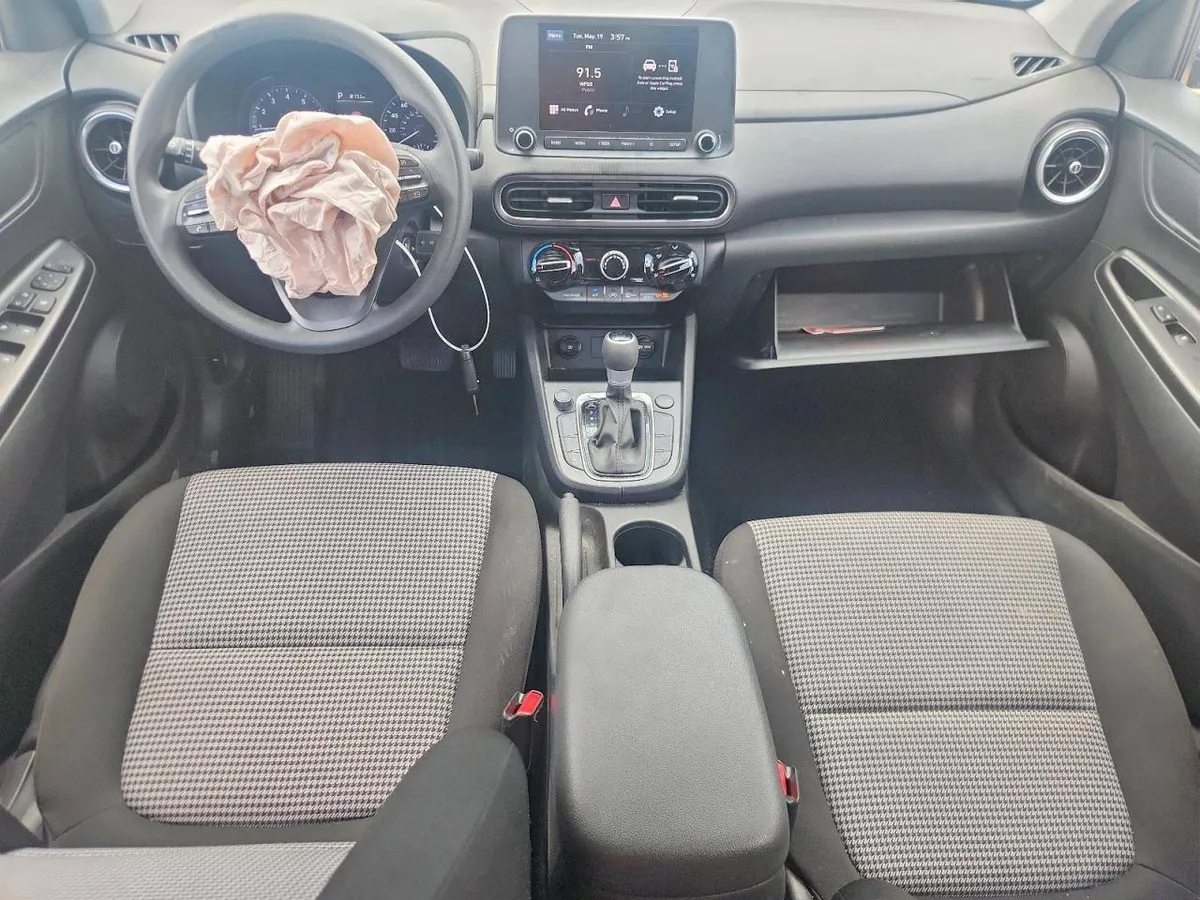 HYUNDAI KONA SE 2023
