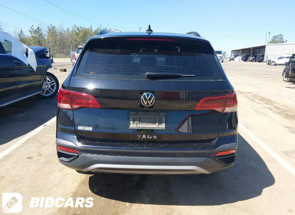 VOLKSWAGEN TAOS 1.5T S 2024