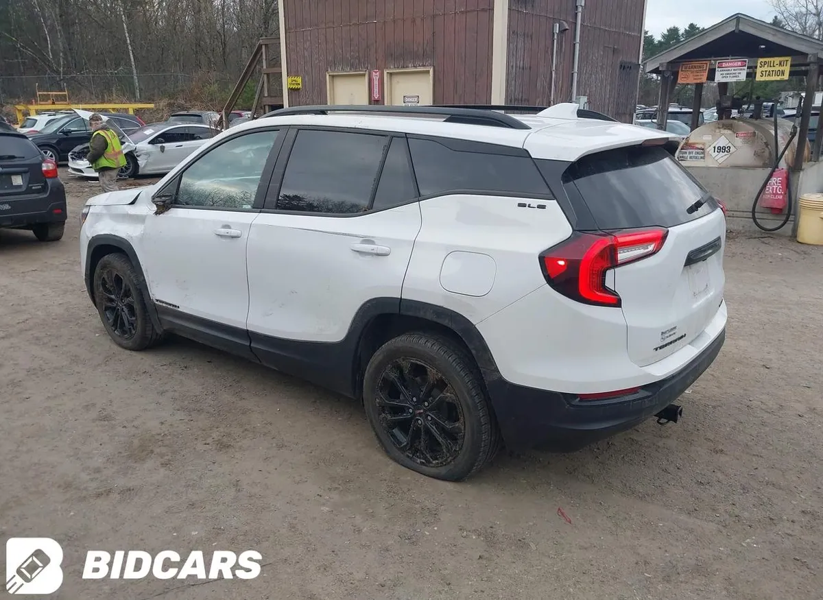 GMC TERRAIN AWD SLE 2022