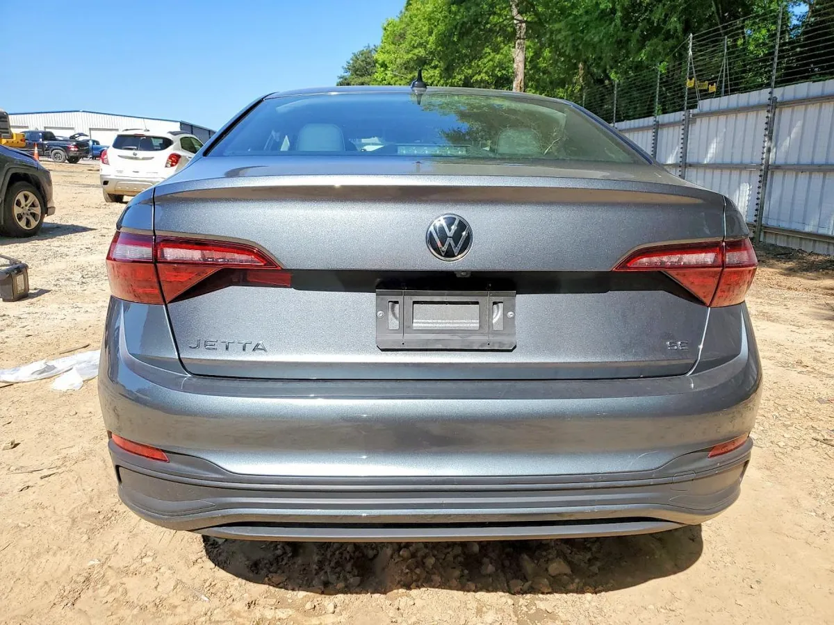 VOLKSWAGEN JETTA SE 2022
