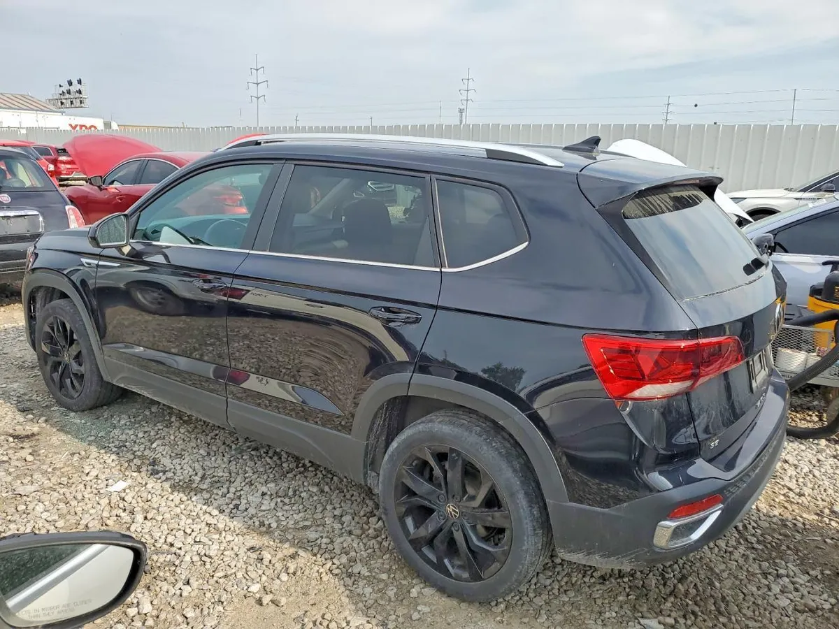VOLKSWAGEN TAOS SE 2023