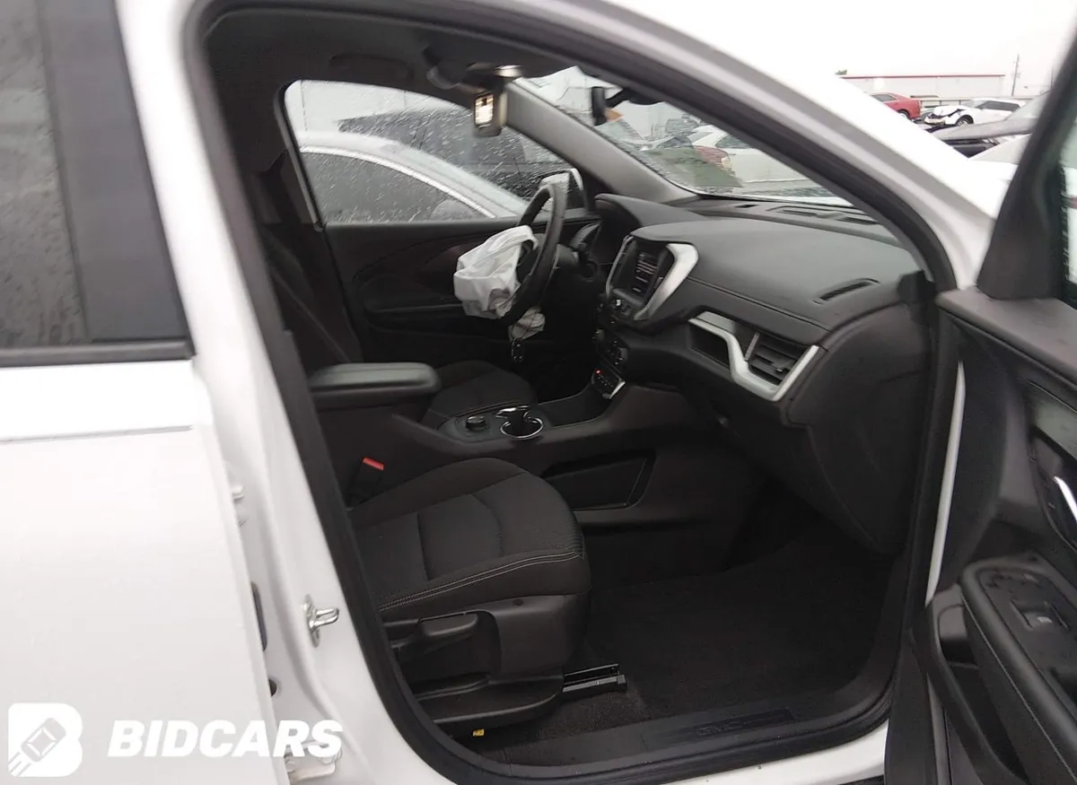 GMC TERRAIN FWD SLE 2024