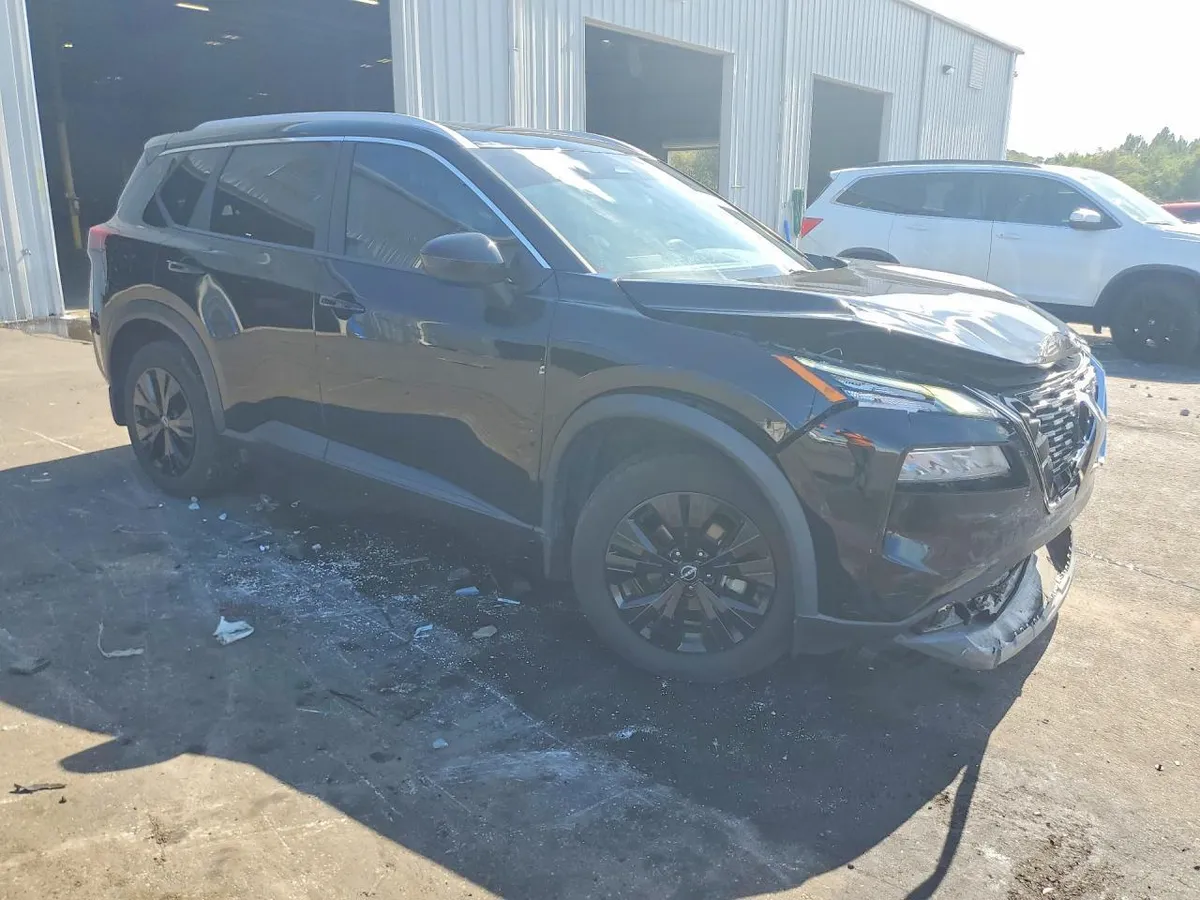 NISSAN ROGUE SV 2023