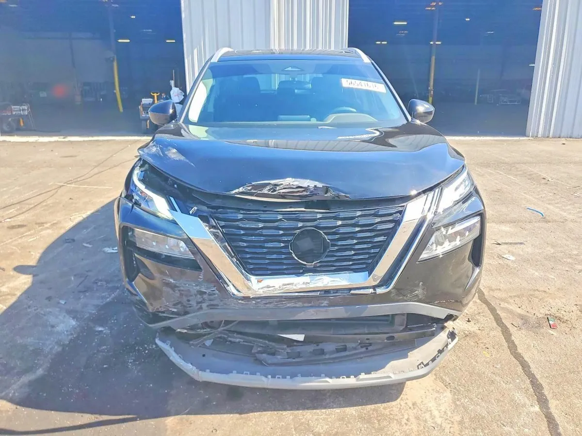 NISSAN ROGUE SV 2023