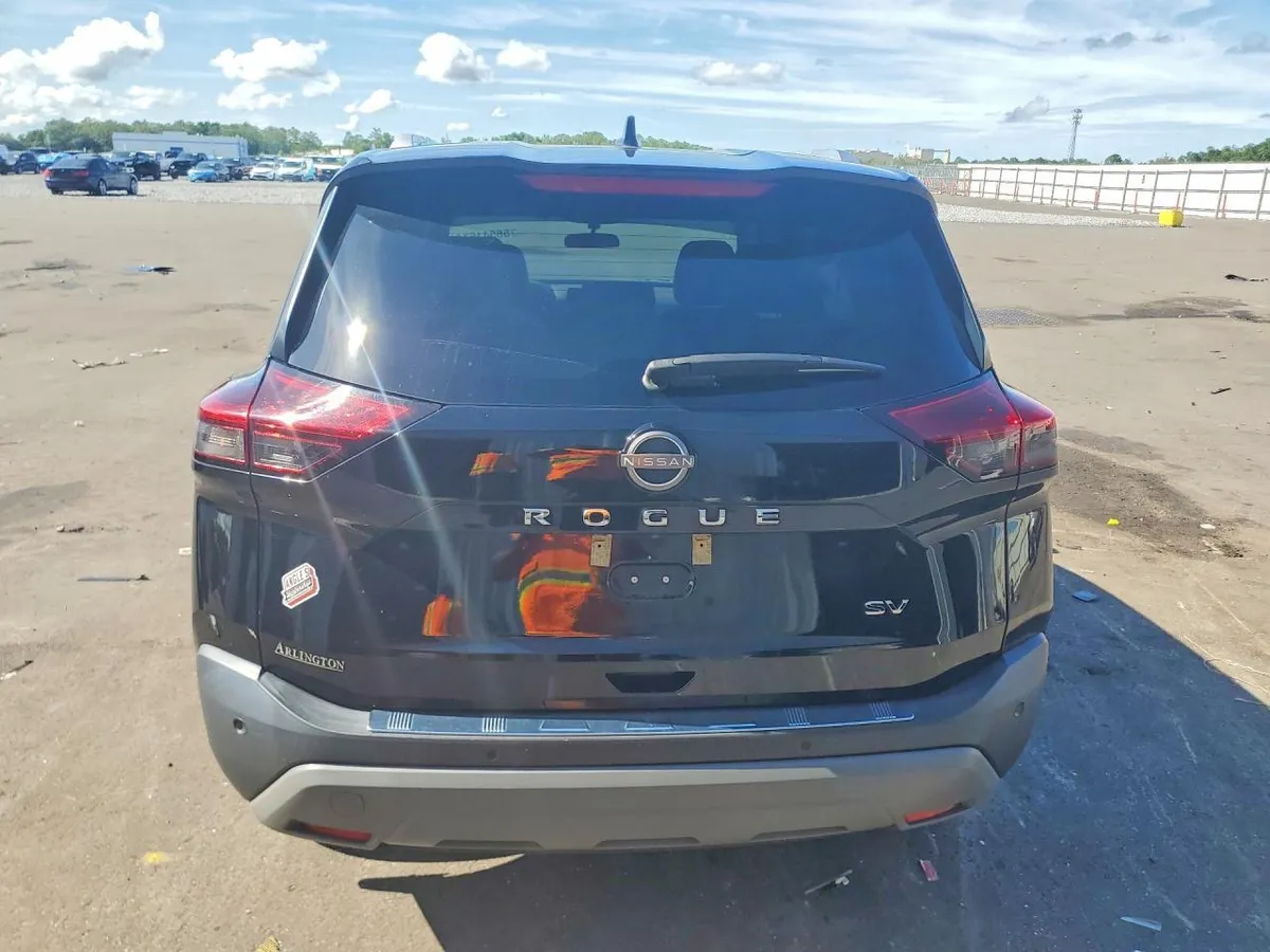 NISSAN ROGUE SV 2023