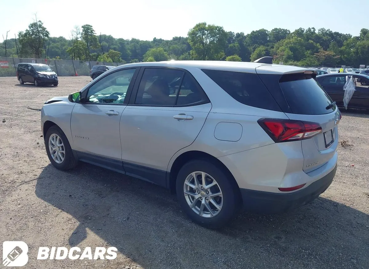 CHEVROLET EQUINOX FWD LS 2022