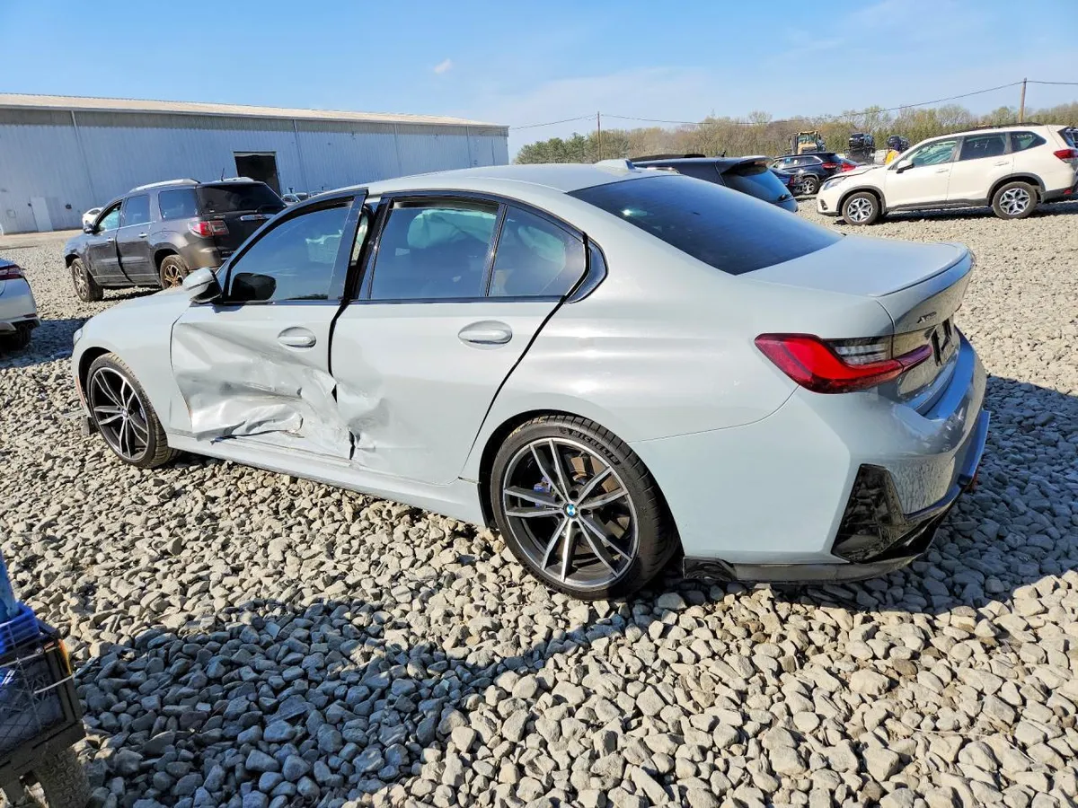BMW 330XI 2023