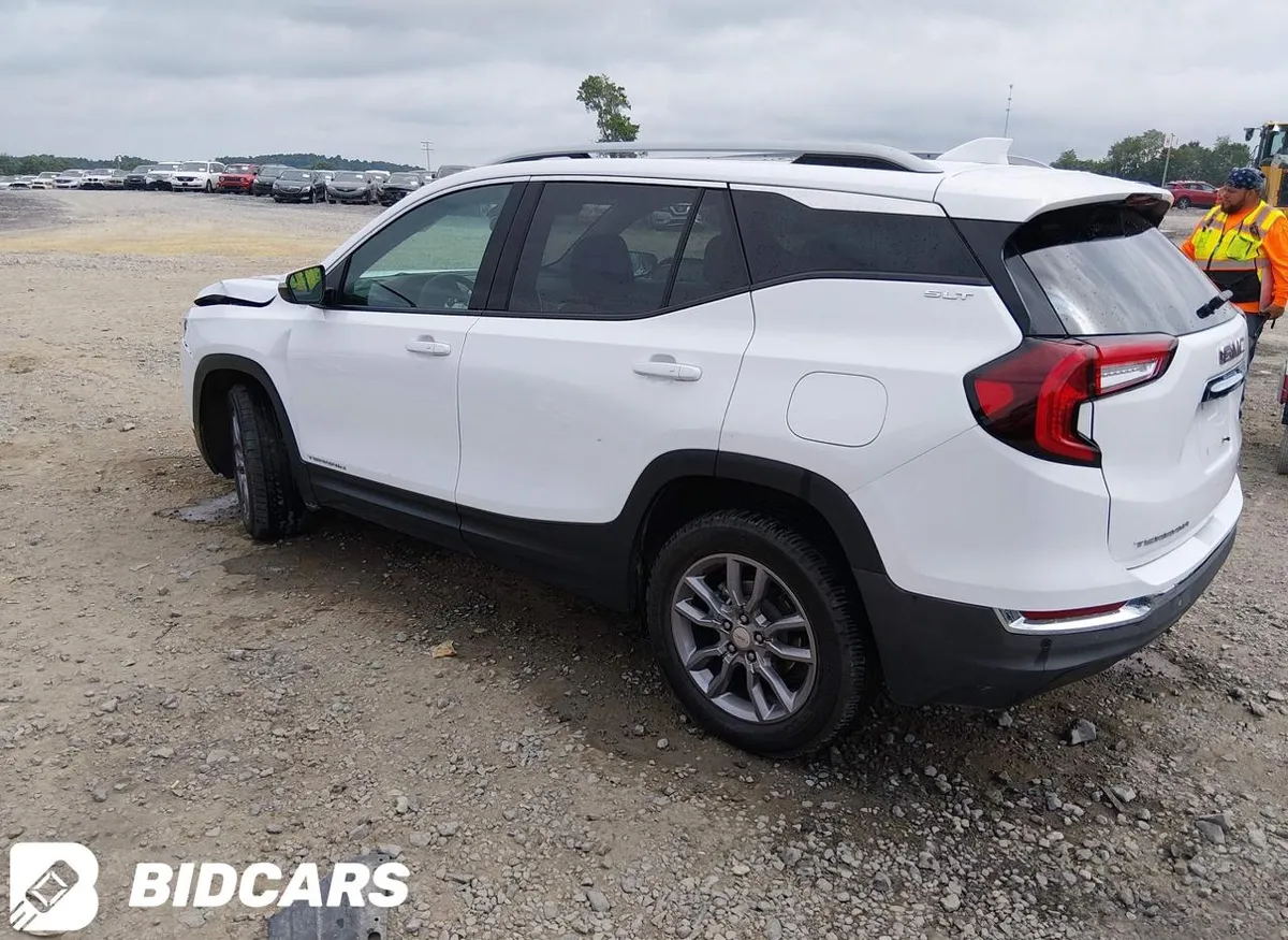 GMC TERRAIN AWD SLT 2024