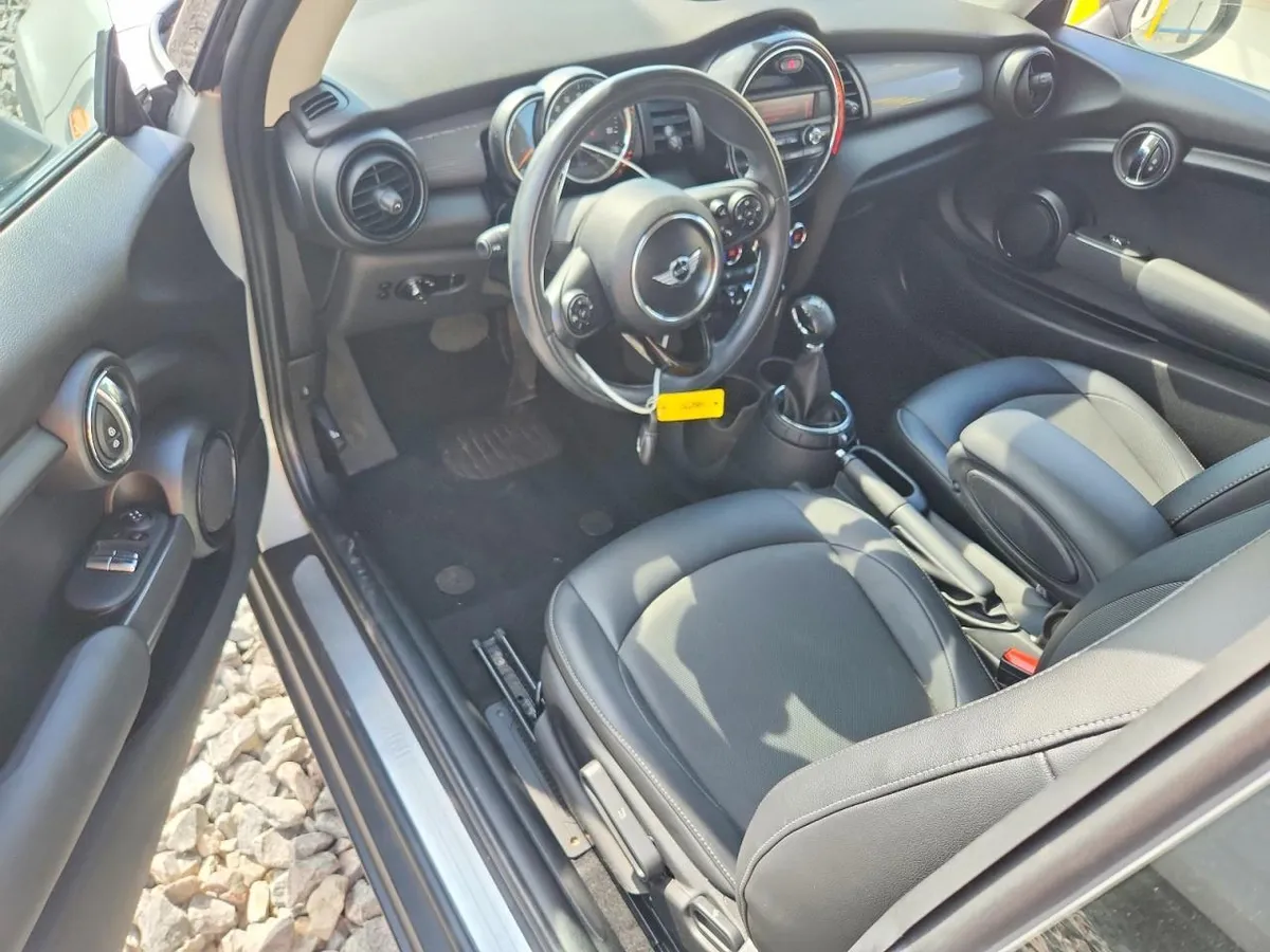 MINI COOPER 2015